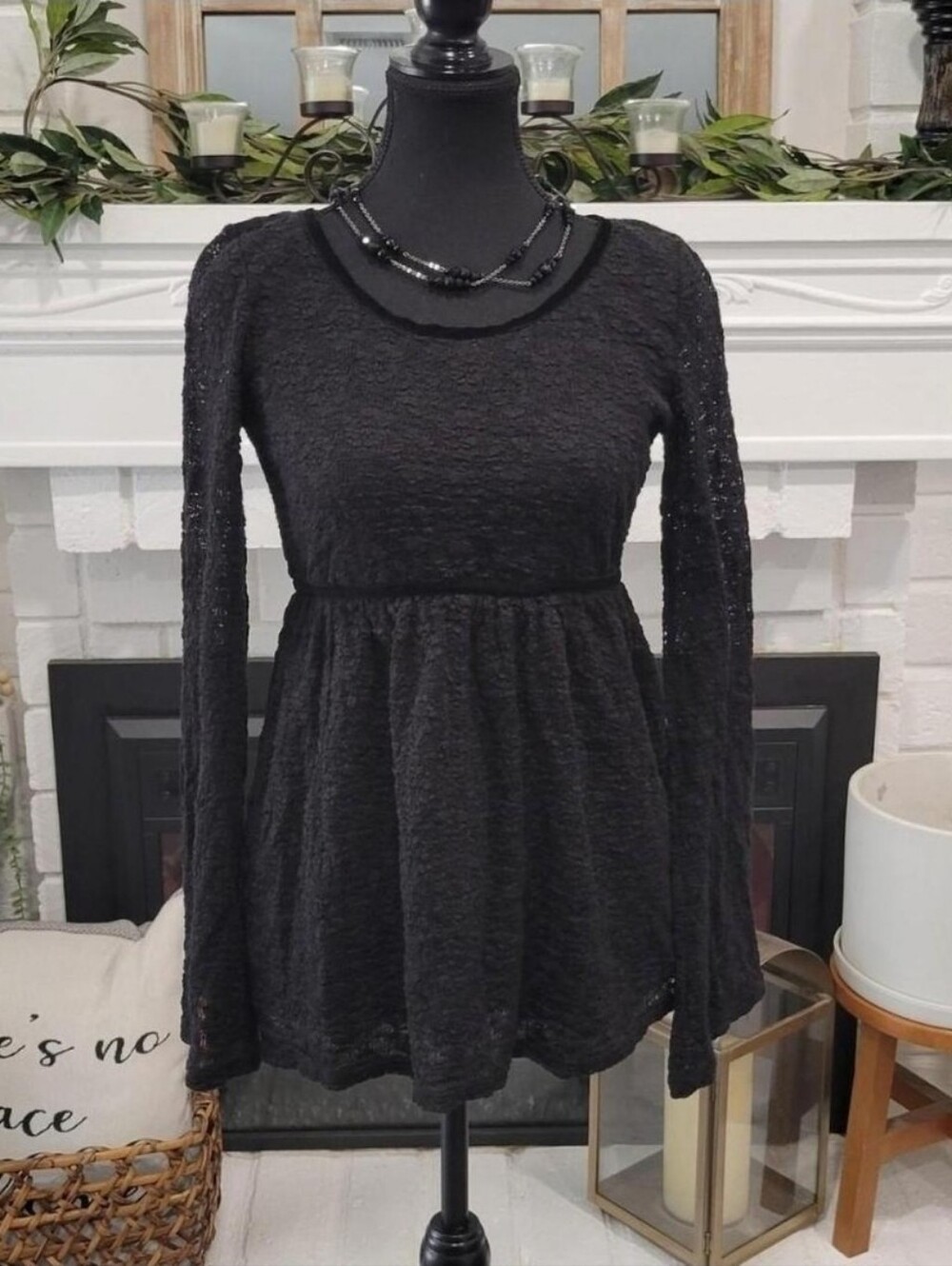 Max Studio Whimsigoth Black Long Sleeve Textured Babydoll Top Size Small